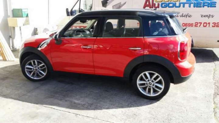 Service de livraison de véhicules Martinique 